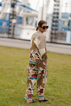 Load image into Gallery viewer, Autumn Winter Long Sleeved Casual Vacation Two Piece Set Loose Printed Pocket Solid Suit

