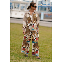 Load image into Gallery viewer, Autumn Winter Long Sleeved Casual Vacation Two Piece Set Loose Printed Pocket Solid Suit
