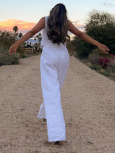 Load image into Gallery viewer, New casual and fashionable sleeveless vest, vest and trousers two-piece set
