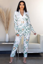 Load image into Gallery viewer, Floral Blazer And Pants Set
